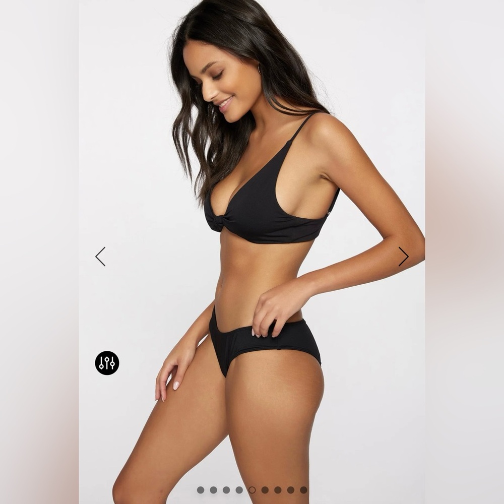 O’Neil pismo swim top